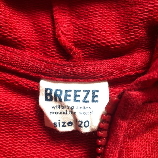 BREEZE(ブリーズ)の赤 パーカー キッズ/ベビー/マタニティのキッズ服女の子用(90cm~)(ジャケット/上着)の商品写真