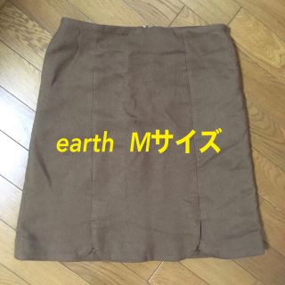 アースミュージックアンドエコロジー(earth music & ecology)のearth  Mサイズ　タイトスカート(ひざ丈スカート)