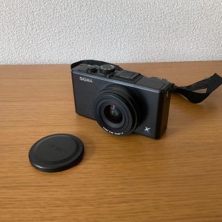 シグマ(SIGMA)の名機　SIGMA DP1 (コンパクトデジタルカメラ)