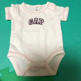 ギャップ(GAP)のGAP 赤ちゃんから3ヶ月までのサイズ　未使用美品(ロンパース)