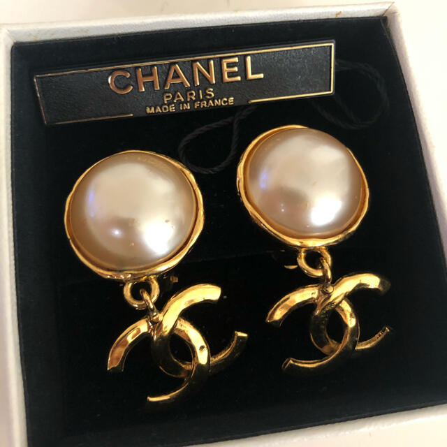 お買い得!】 CHANEL - CHANEL ヴィンテージイヤリング イヤリング