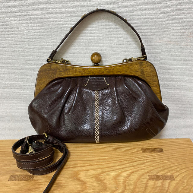 レディース＊gentenの可愛いレザー＆木製のがま口bagです＊