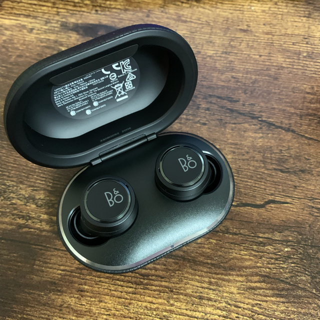Bang & Olufsen E8 3rd ワイヤレスイヤホン 超美品の 6270円引き www