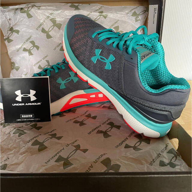 靴/シューズUNDER ARMOUR UA Charged Europa 2