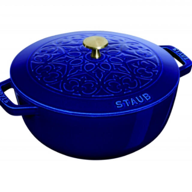 STAUB(ストウブ)のレア限定【新品未使用】staub フレンチオーブン 24cm Lily インテリア/住まい/日用品のキッチン/食器(鍋/フライパン)の商品写真