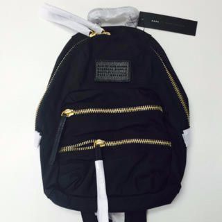 マークバイマークジェイコブス(MARC BY MARC JACOBS)のマークバイマーク新品 バックパック 黒色(リュック/バックパック)