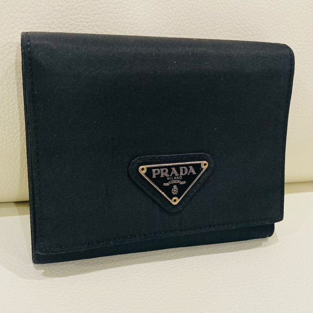 PRADA(プラダ)のPRADA 折財布 小銭入れ 三つ折り財布 NERO 財布　ミニウォレット  レディースのファッション小物(財布)の商品写真