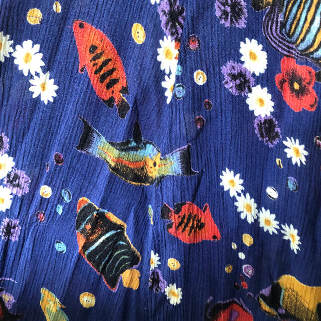 flower(フラワー)の古着　スカート　魚　お花柄 レディースのスカート(ロングスカート)の商品写真