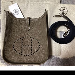 エルメス(Hermes)の美品☆HERMES エヴリン ミニ 16 TPM エトゥープ シルバー金具 (ショルダーバッグ)