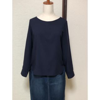 ユニクロ(UNIQLO)のユニクロ ブラウス ネイビー《M392》(シャツ/ブラウス(長袖/七分))