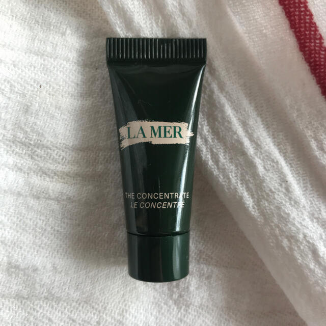 DE LA MER(ドゥラメール)のDE RA MER ザ コンセントレート コスメ/美容のスキンケア/基礎化粧品(美容液)の商品写真