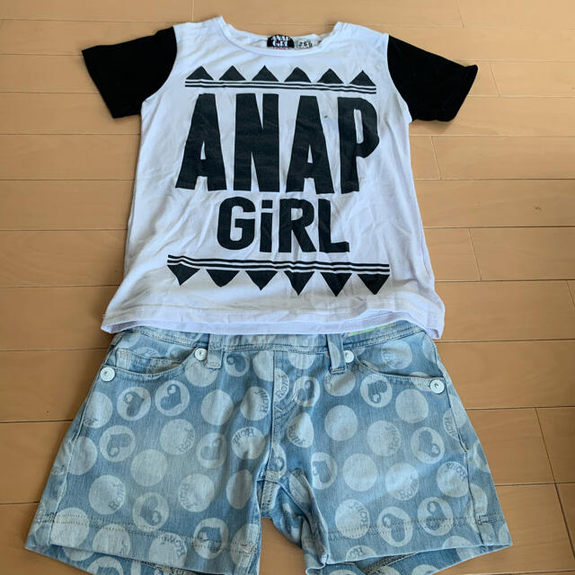 ANAP(アナップ)のアナップガール、Roni Jeans上下セット キッズ/ベビー/マタニティのキッズ服女の子用(90cm~)(Tシャツ/カットソー)の商品写真