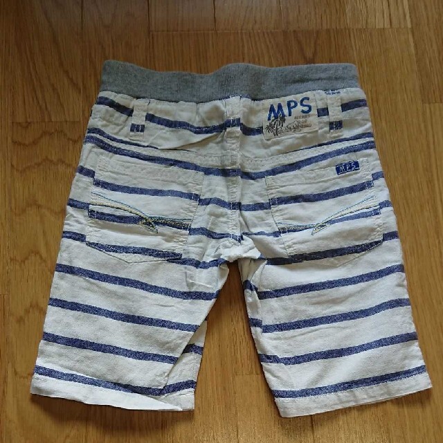 MPS(エムピーエス)のMPS ボーダー ハーフパンツ 120 キッズ/ベビー/マタニティのキッズ服男の子用(90cm~)(パンツ/スパッツ)の商品写真