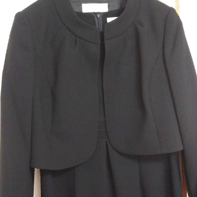 ELLE(エル)のブラックフォーマル11号 レディースのフォーマル/ドレス(礼服/喪服)の商品写真