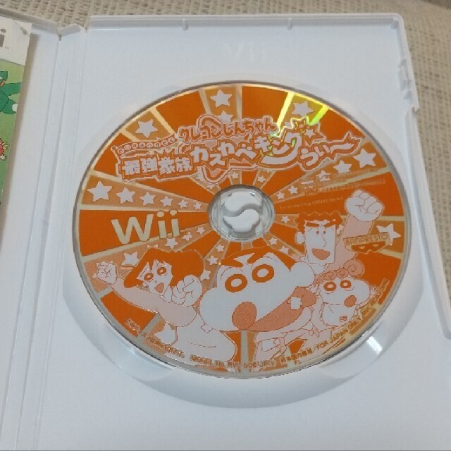 Wii(ウィー)のクレヨンしんちゃん どうぶつの森 エンタメ/ホビーのゲームソフト/ゲーム機本体(家庭用ゲームソフト)の商品写真