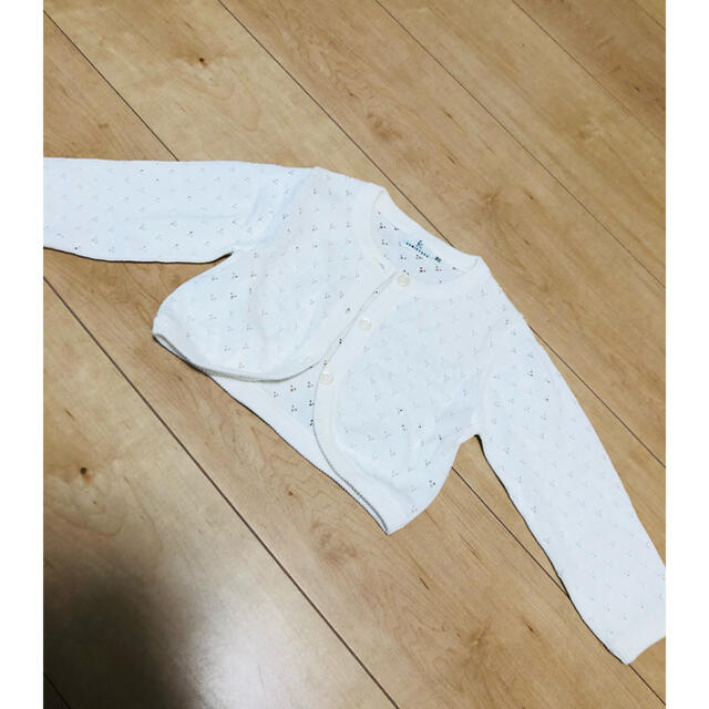 kumikyoku（組曲）(クミキョク)の組曲　女児カーディガン　80cm キッズ/ベビー/マタニティのベビー服(~85cm)(カーディガン/ボレロ)の商品写真
