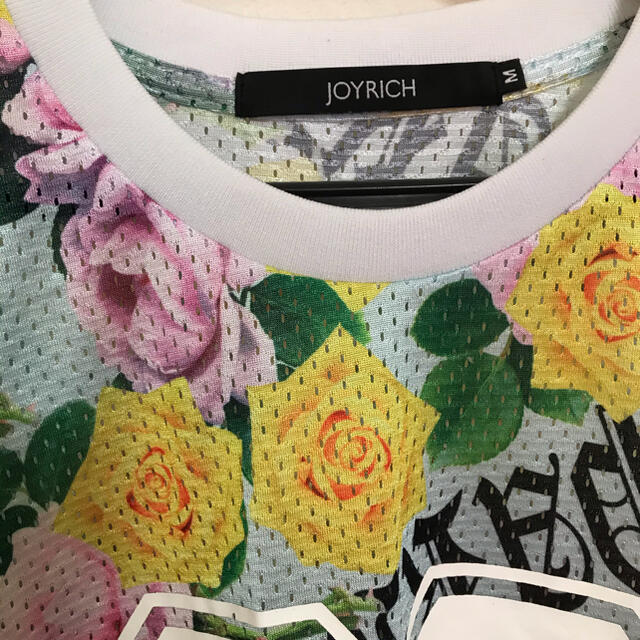 JOYRICH(ジョイリッチ)のTシャツ　JOY Rich  花柄　メンズ メンズのトップス(Tシャツ/カットソー(半袖/袖なし))の商品写真