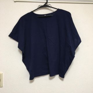 ユニクロ(UNIQLO)の美品トップス(カットソー(半袖/袖なし))