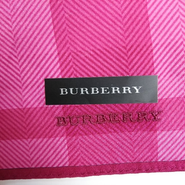 BURBERRY(バーバリー)のバーバリーハンカチ レディースのファッション小物(ハンカチ)の商品写真