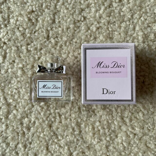 Dior(ディオール)のミスディオール　ブルーミングブーケ　ミニ香水 コスメ/美容の香水(香水(女性用))の商品写真