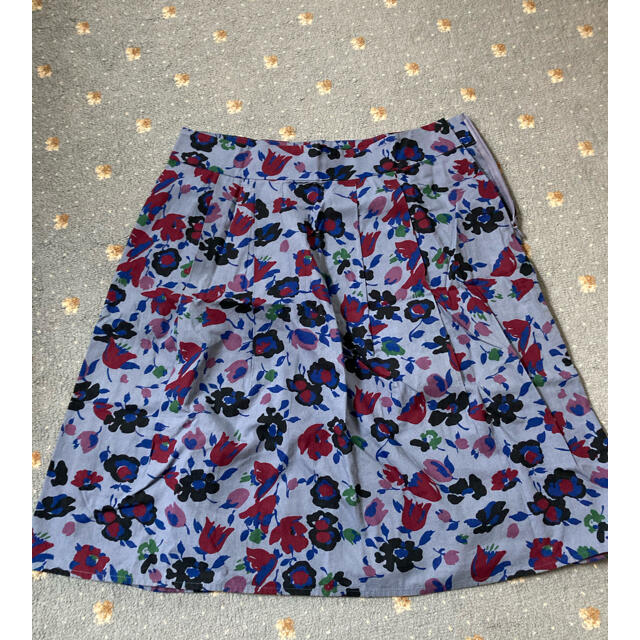 agnes b.(アニエスベー)のアニエスベー 花柄スカート レディースのスカート(ひざ丈スカート)の商品写真