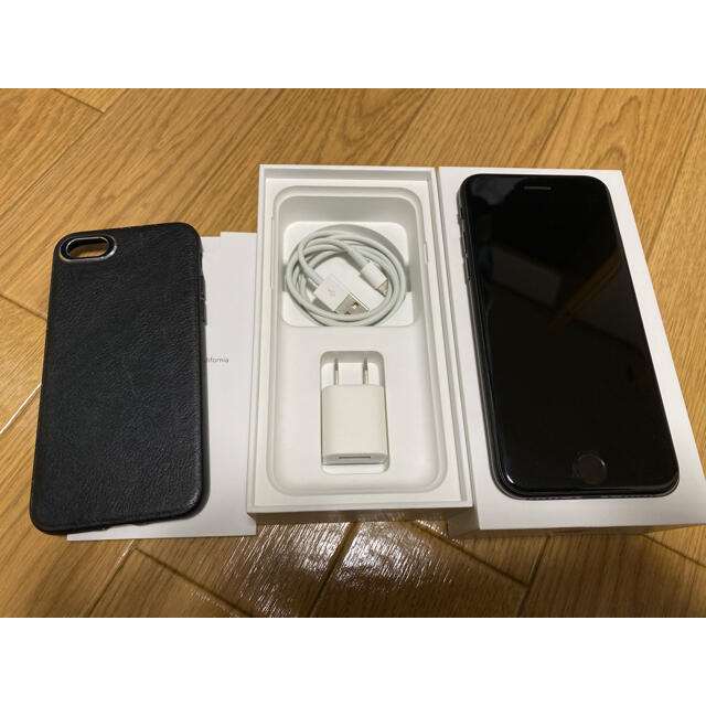 スマートフォン/携帯電話iPhone SE2 64GBブラック