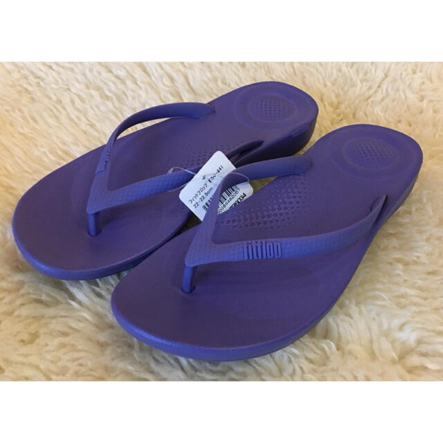 fitflop(フィットフロップ)の【新品未使用】フィットフロップ　ビーチサンダル レディースの靴/シューズ(ビーチサンダル)の商品写真