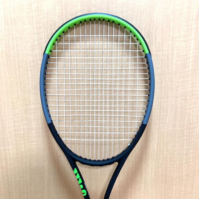 wilson(ウィルソン)のWillson BLADE 98 16×19 V7.0 テニスラケット スポーツ/アウトドアのテニス(ラケット)の商品写真