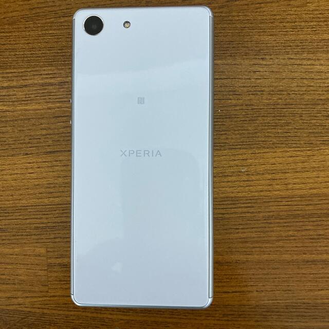 Xperia(エクスペリア)のXperia Ace White 64 GB SIMフリー(機種本体のみ) スマホ/家電/カメラのスマートフォン/携帯電話(スマートフォン本体)の商品写真