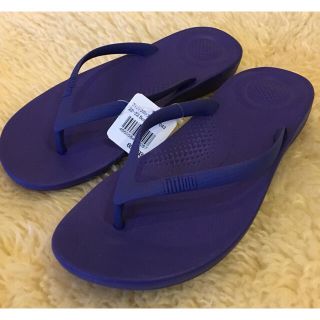 フィットフロップ(fitflop)の【新品未使用】フィットフロップ　ビーチサンダル(ビーチサンダル)