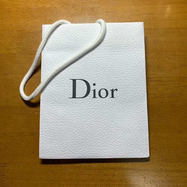 Dior(ディオール)のDior♡ディオール　ショップバッグ　リボン付き レディースのバッグ(ショップ袋)の商品写真