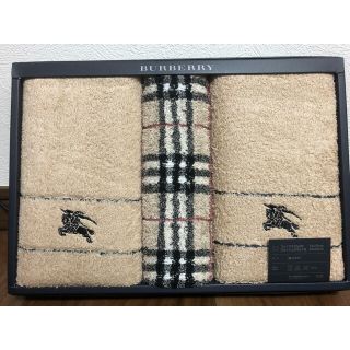 バーバリー(BURBERRY)の 未使用品 バーバリー　フェイスタオル2枚、ウォッシュタオル1枚セット(タオル)