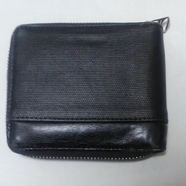 DIESEL(ディーゼル)のディーゼル　二つ折り財布 メンズのファッション小物(折り財布)の商品写真
