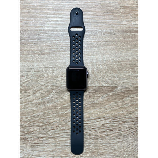 Apple Watch(アップルウォッチ)の【美品】Apple Watch series3 38mm NIKEモデル　値下げ メンズの時計(腕時計(デジタル))の商品写真