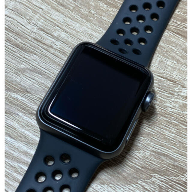 Apple Watch(アップルウォッチ)の【美品】Apple Watch series3 38mm NIKEモデル　値下げ メンズの時計(腕時計(デジタル))の商品写真