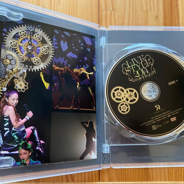 namie　amuro　LIVE　STYLE　2014（豪華盤） DVD 1