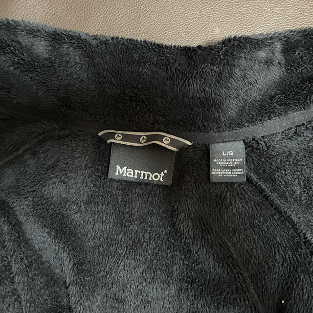 MARMOT(マーモット)の[結構美品]Marmot フリース ブラック 黒 厚手 Polartec L/G メンズのメンズ その他(その他)の商品写真