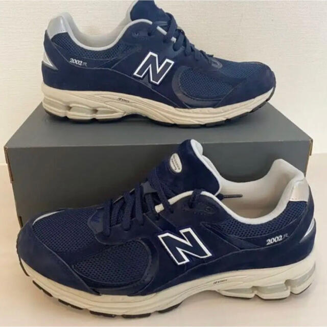 NEW BALANCE 2002 日本未発売サイズ　新品未使用３０センチネイビー