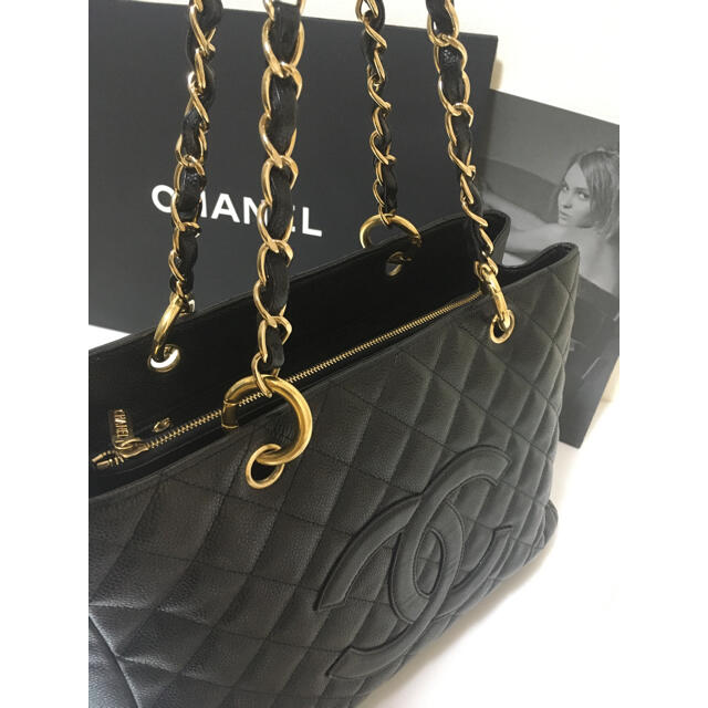 CHANEL(シャネル)の超美品★ シャネル ショルダーバッグ  キャビアスキン 正規品 レディースのバッグ(ショルダーバッグ)の商品写真