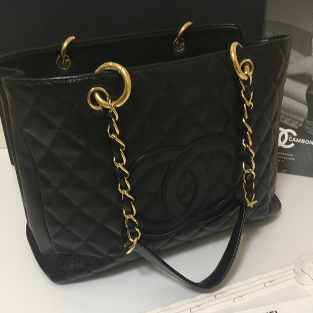 CHANEL(シャネル)の超美品★ シャネル ショルダーバッグ  キャビアスキン 正規品 レディースのバッグ(ショルダーバッグ)の商品写真