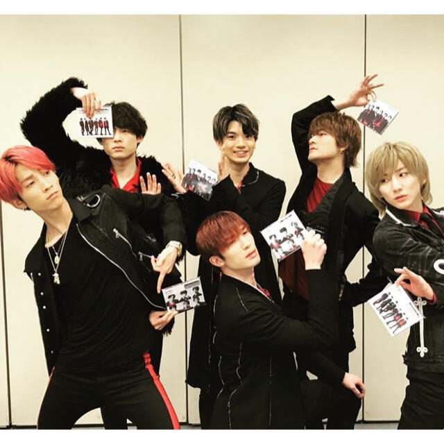 SixTONES グッズ