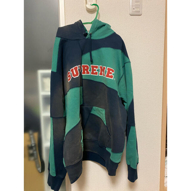 supreme 鬼滅柄 パーカー Ｌサイズ