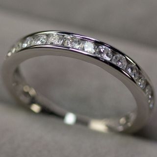 ｋｉｋｉ様専用　Pt900　1.00ct　セミエタニティダイヤモンドリング(リング(指輪))