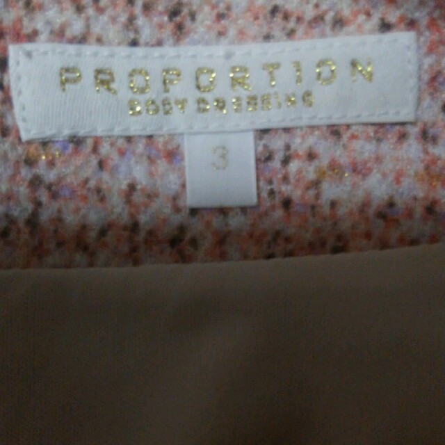 PROPORTION BODY DRESSING(プロポーションボディドレッシング)のPROPORTION BODY DRESSING　ピンクツイードスカート レディースのスカート(ひざ丈スカート)の商品写真