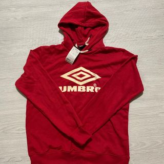 アンブロ(UMBRO)のパーカー(パーカー)