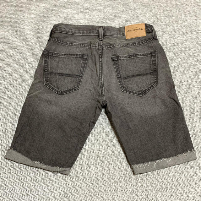 Abercrombie&Fitch(アバクロンビーアンドフィッチ)のアバクロ キッズ　デニムパンツ　ハーフパンツ　子供 キッズ/ベビー/マタニティのキッズ服男の子用(90cm~)(パンツ/スパッツ)の商品写真