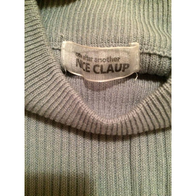 NICE CLAUP(ナイスクラップ)の淡い水色 ハイネック セーター レディースのトップス(ニット/セーター)の商品写真