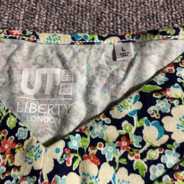 UNIQLO(ユニクロ)のユニクロ　花柄キャミソール レディースのトップス(キャミソール)の商品写真