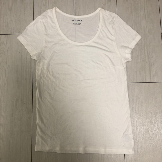 moussy(マウジー)のmoussy Tシャツ カットソー ホワイト レディースのトップス(Tシャツ(半袖/袖なし))の商品写真