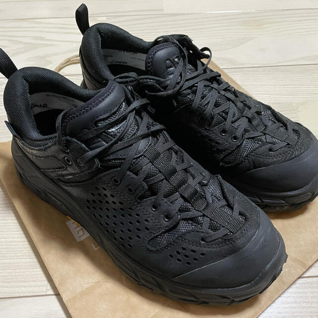 HOKA ONE ONE ホカオネオネ  tor ultra lowメンズ